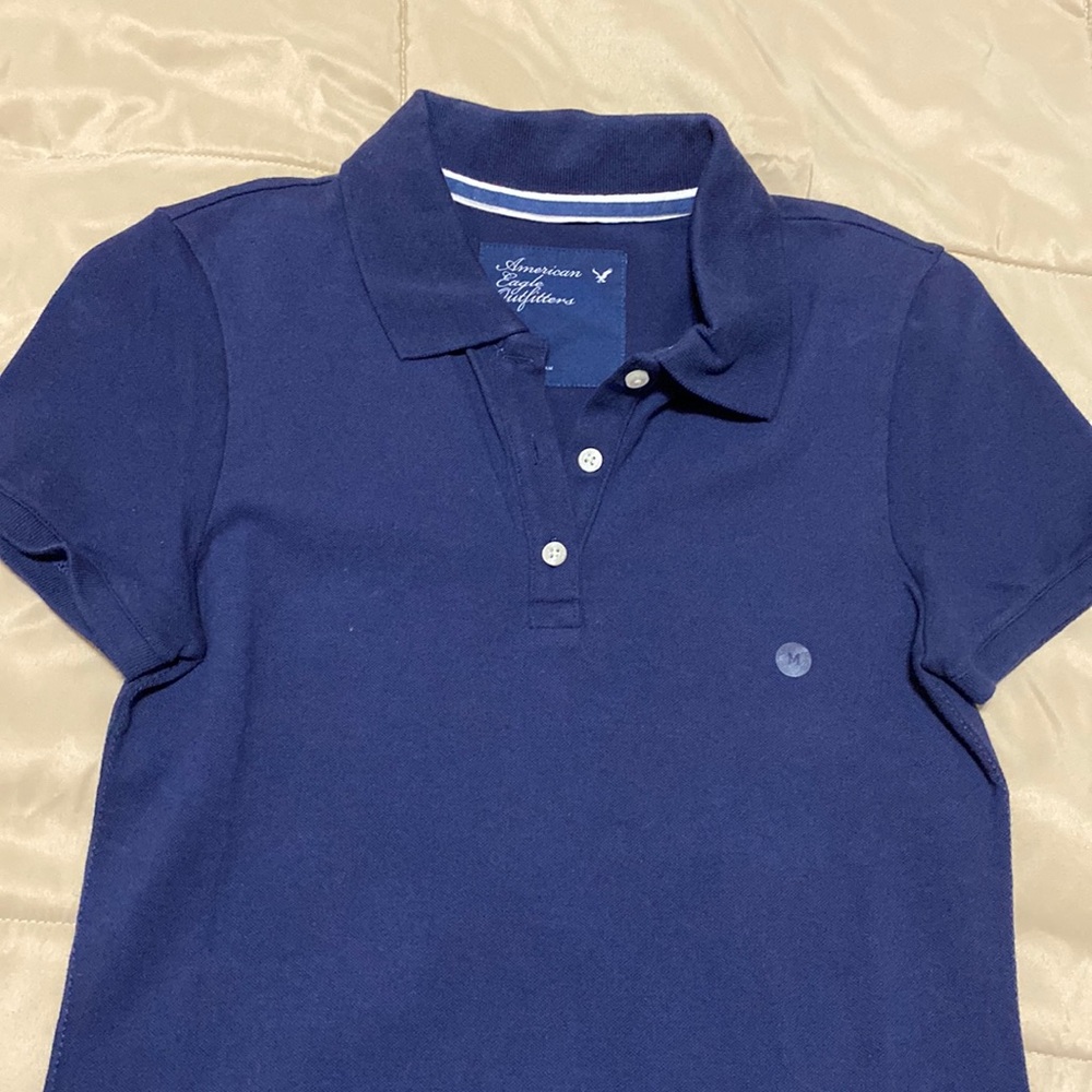 American Eagle shirt size medium